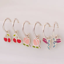 Cargar imagen en el visor de la galería, Argollas con dije mini