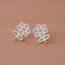 Cargar imagen en el visor de la galería, Zarcillos margaritas