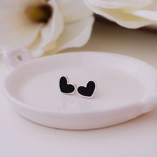 Cargar imagen en el visor de la galería, Zarcillos corazón