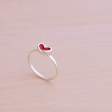 Cargar imagen en el visor de la galería, Anillo corazón