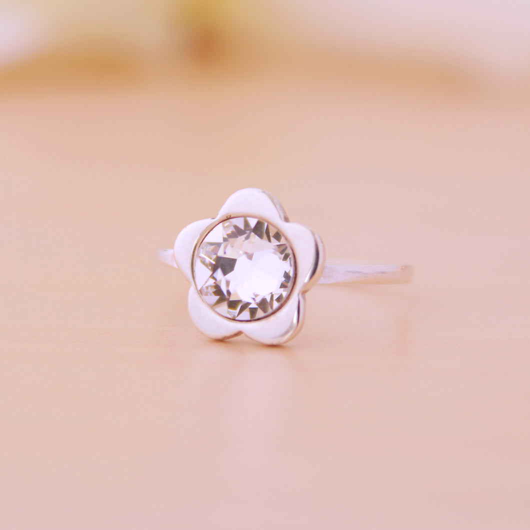 Anillo flor de plata y cristal